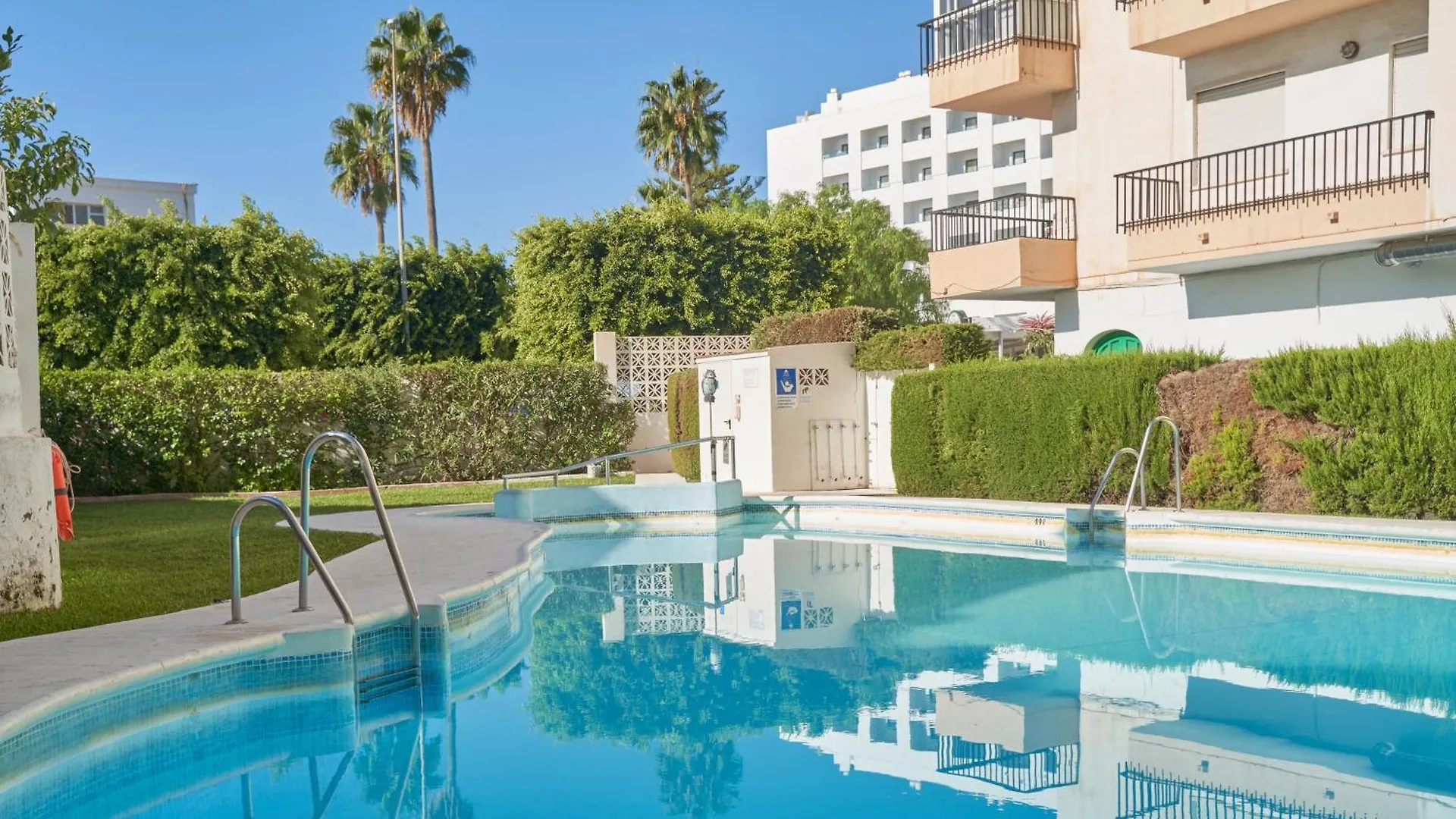 Albaida 2 5J Apartment Nerja Spain