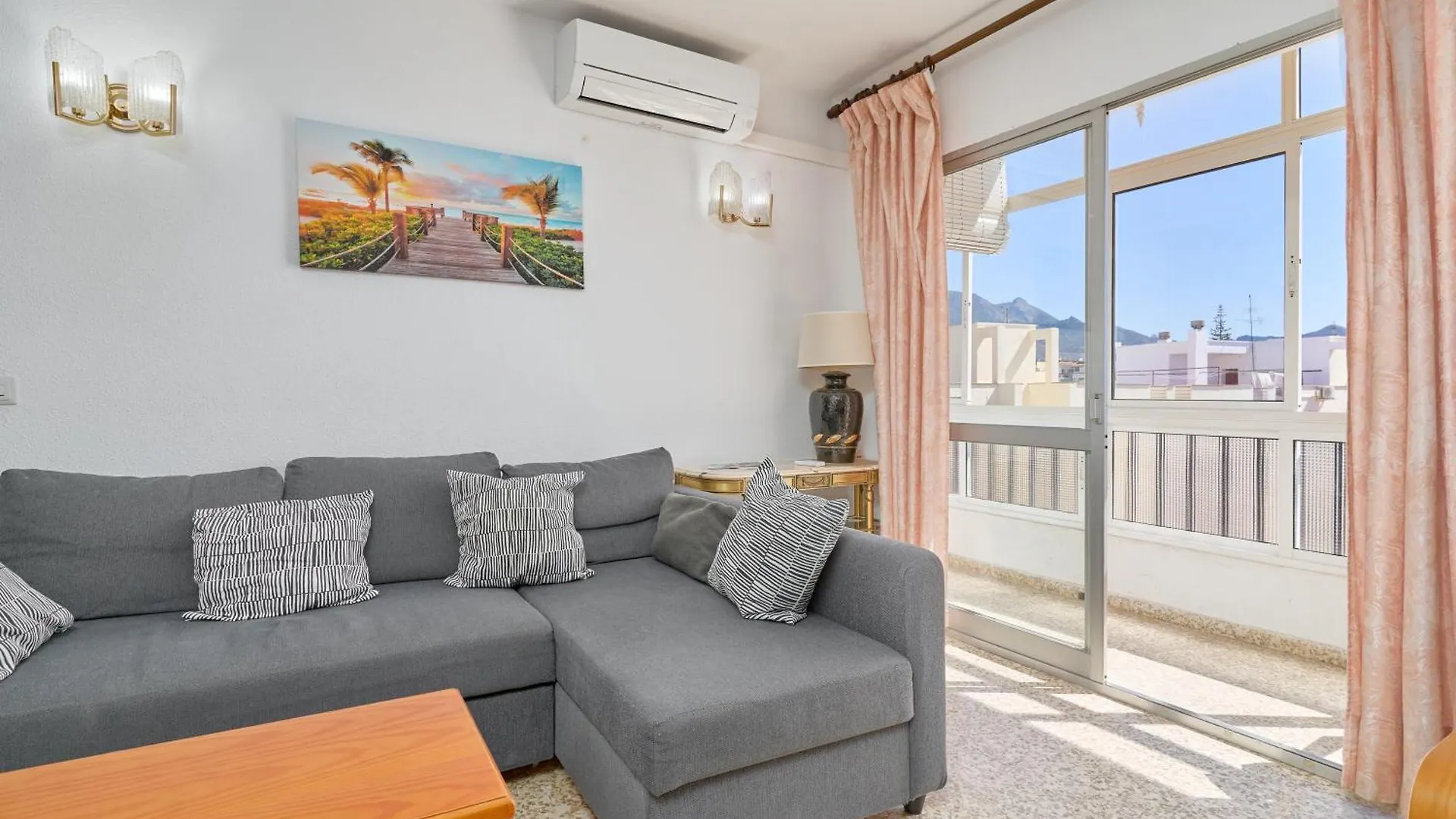 Albaida 2 5J Apartment Nerja Spain